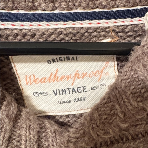 Weatherproof vintage Brown and Cream Sweater - Picture 3 of 5